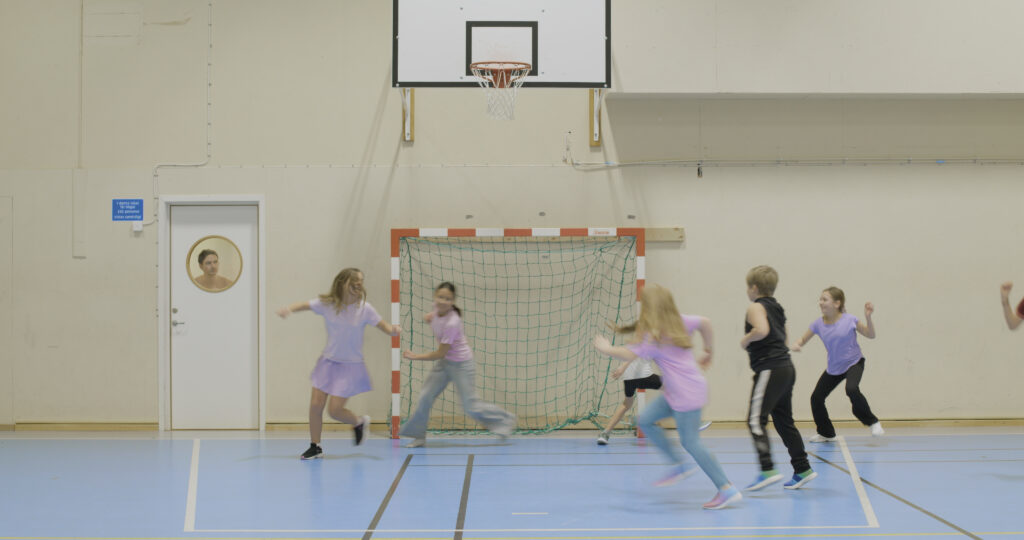 Jajamensan fattas bara kläder