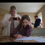 Mamma säger si, pappa säger så